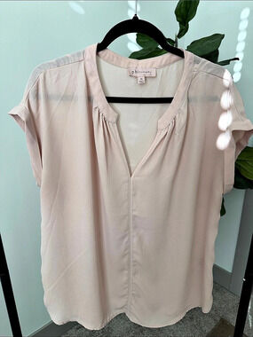 Philosophy Blouse in Pink Size XL Like New